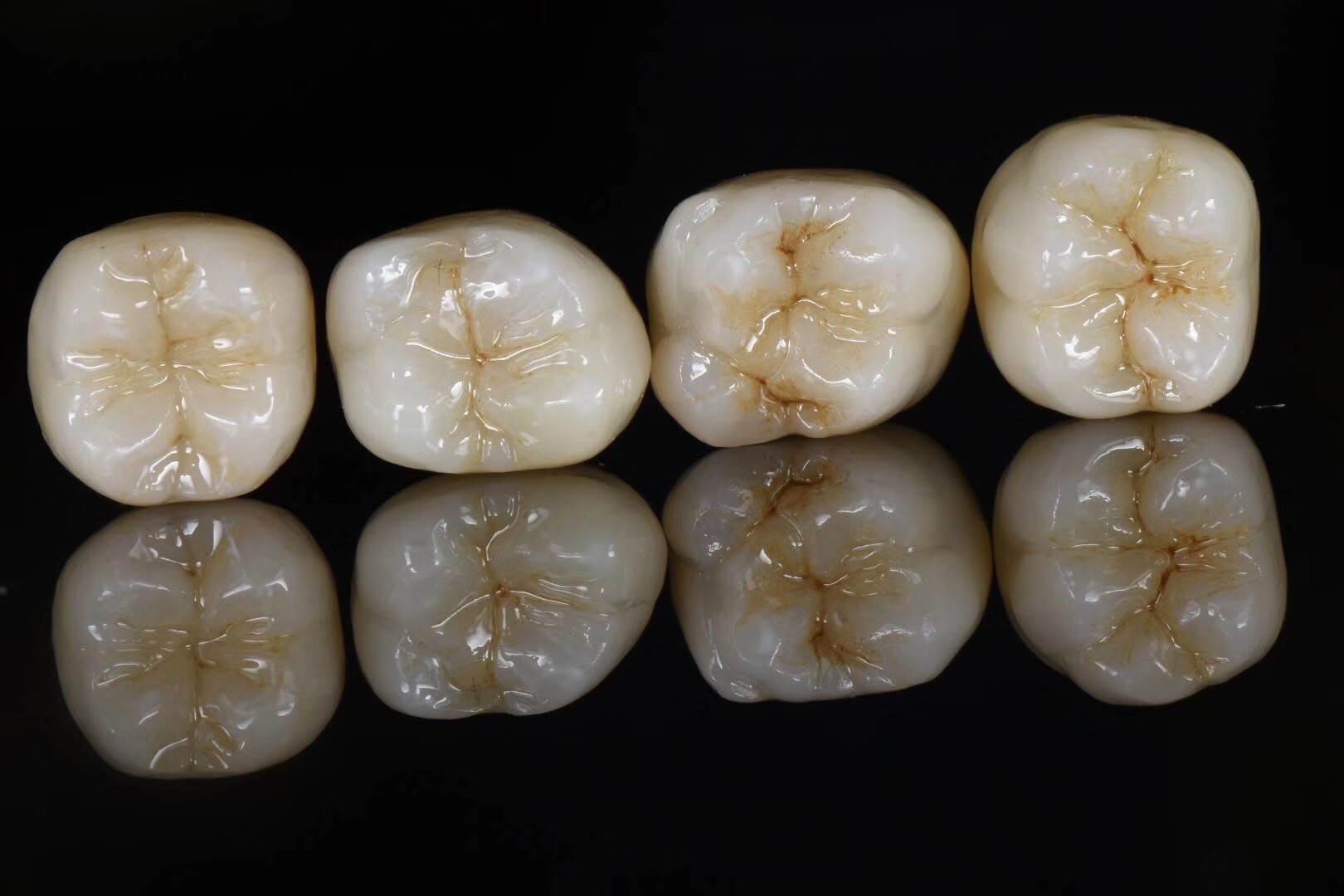 Zirconia -super high translucent& multilayer
